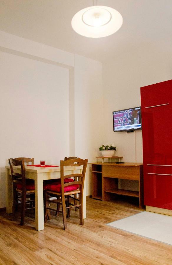Appartamento Apartman Aurora Porec Esterno foto