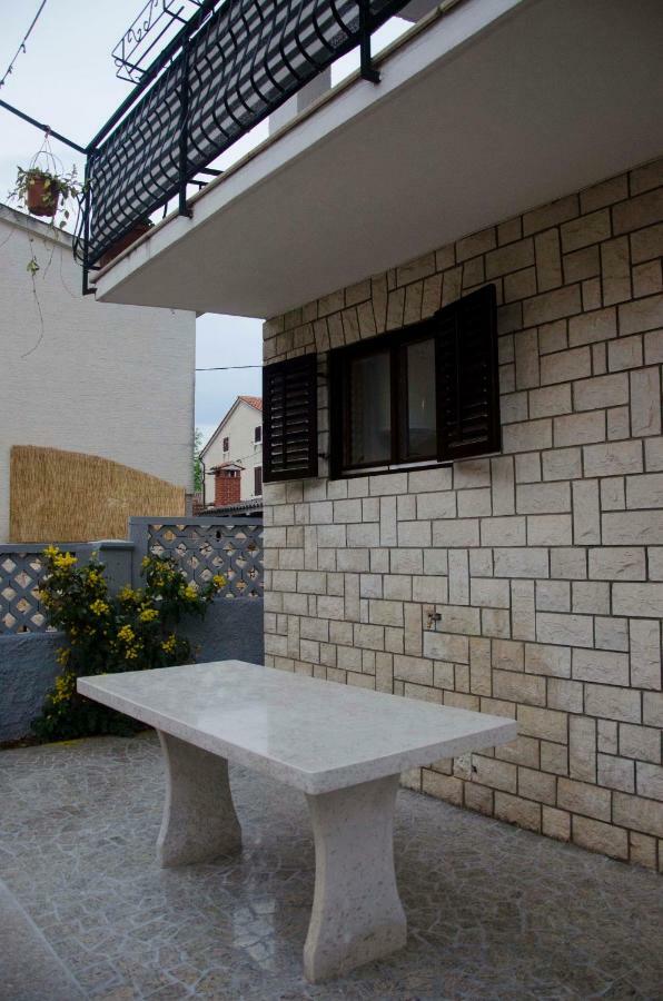 Appartamento Apartman Aurora Porec Esterno foto