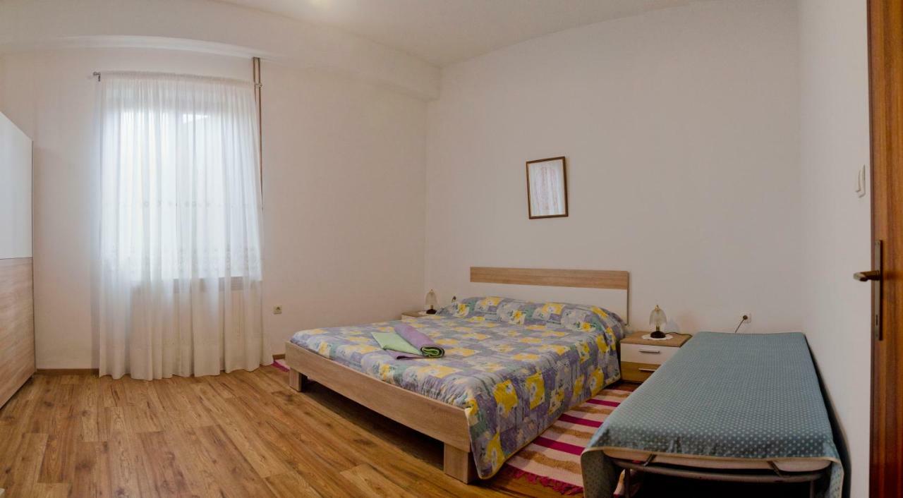 Appartamento Apartman Aurora Porec Esterno foto